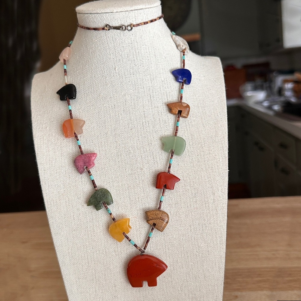 Southwestern Multi Stone Bear Fetish Necklace Sterling Clasp Carnelian Jasper 28
